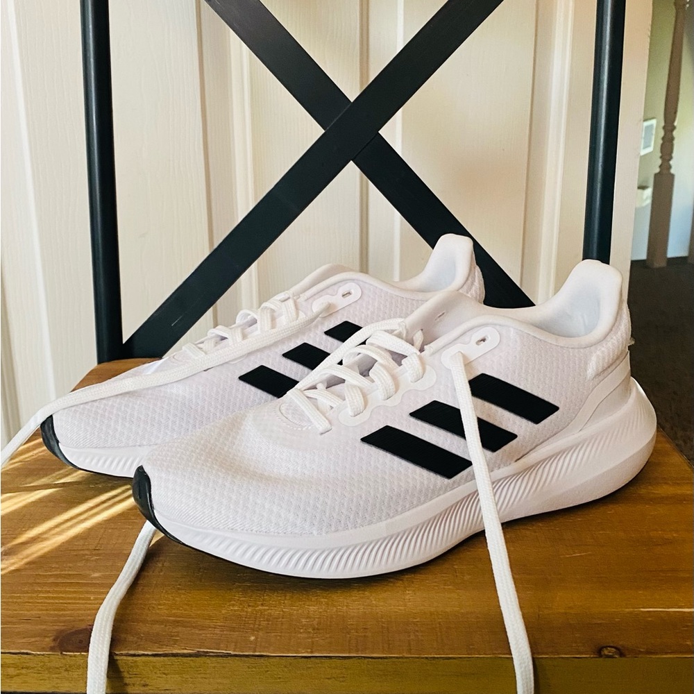 Adidas Cloud Foam Tennis Shoes